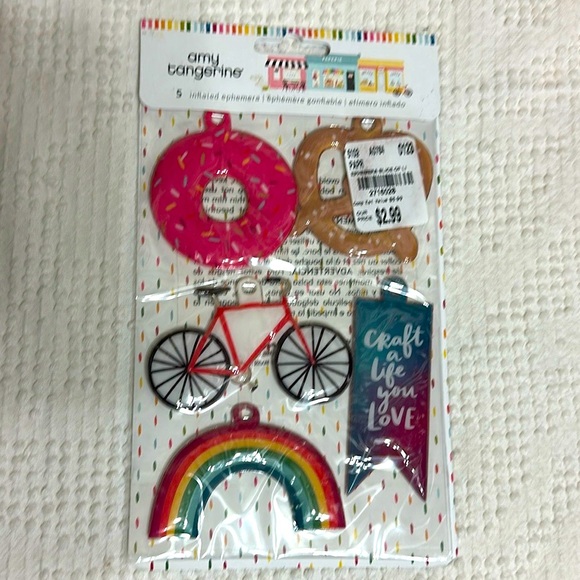 Amy Tangerine new old stock inflated ephemera 5 pieces. - Picture 4 of 5